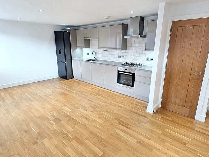 2 Bedroom Flat For Sale In Christopher Road, East Grinstead, RH19