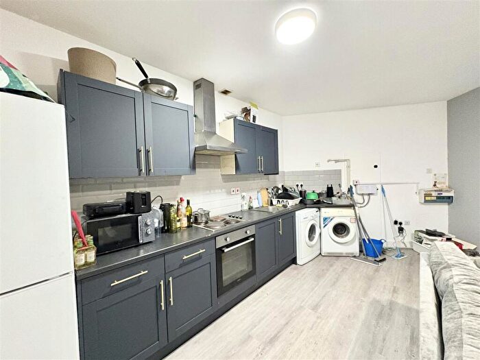 3 Bedroom Flat To Rent In Lower Parliament Street, Nottingham, NG1