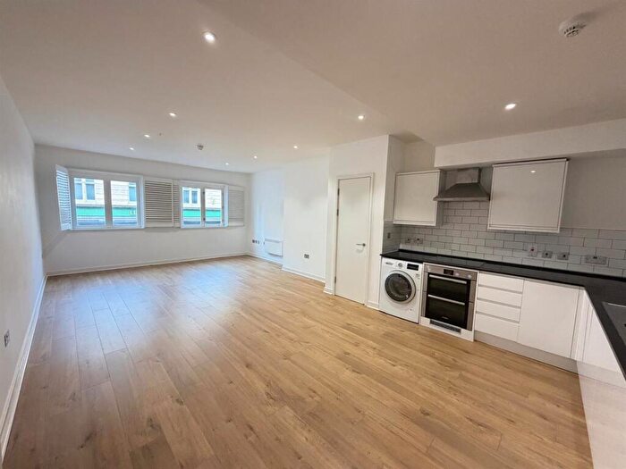 2 Bedroom Maisonette To Rent In Kings Gate, North Street, Brighton, BN1