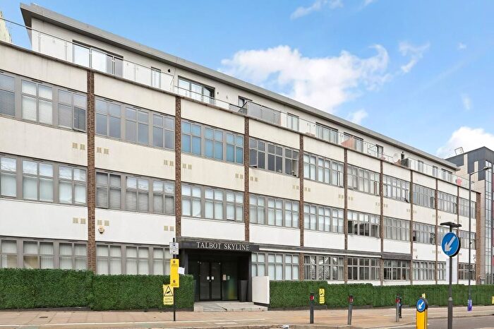 Studio To Rent In Imperial Drive, North Harrow, Harrow, HA2