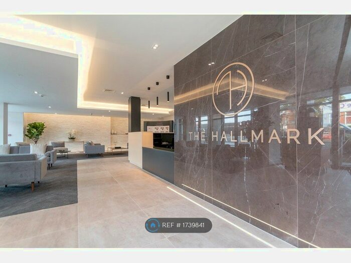 1 Bedroom Flat To Rent In Hallmark Tower, Manchester, M4