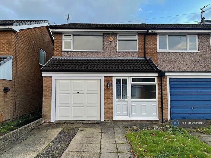 3 Bedroom End Of Terrace House To Rent In Dawlish Close, Bramhall, Stockport, SK7