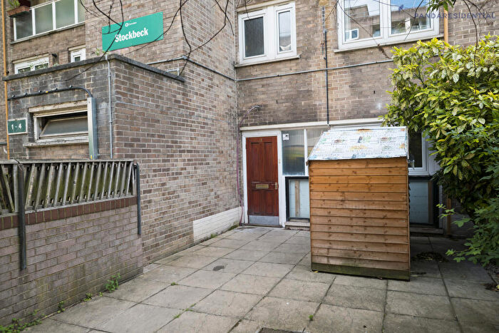 4 Bedroom Terraced House To Rent In Stockbeck, Ampthill Square, Euston, London, NW1