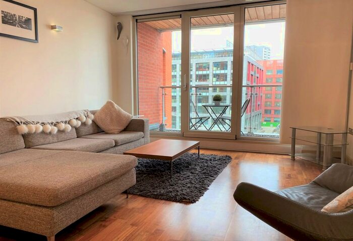 1 Bedroom Apartment To Rent In Leftbank, Manchester, M3