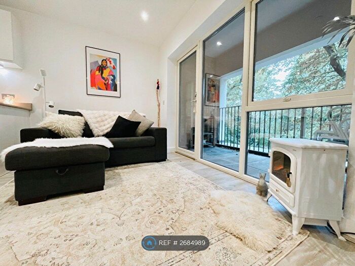 1 Bedroom Flat To Rent In Richard Tress Way, London, E3