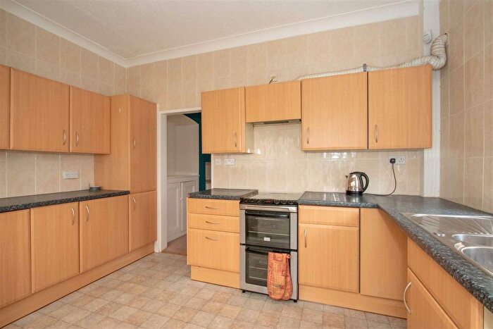 4 Bedroom Semi-Detached House To Rent In Thorpe Lea Road, Peterborough, PE3