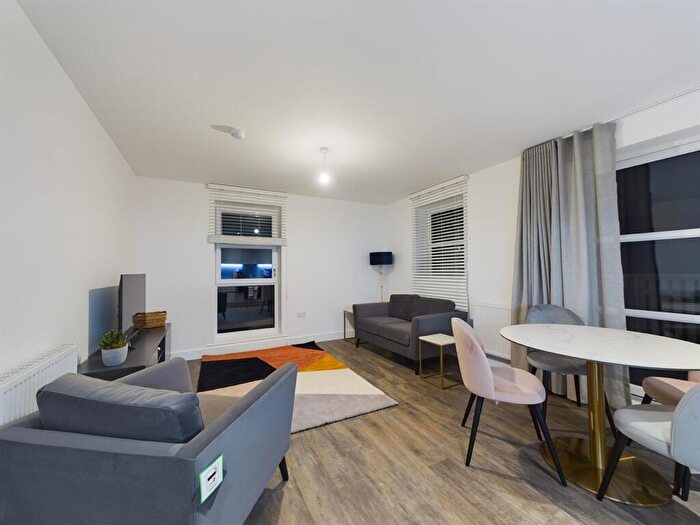 2 Bedroom Apartment To Rent In Eastern Avenue, Western Cross, Ebbsfleet Valley, DA10