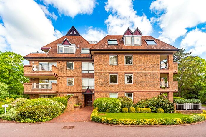 3 Bedroom Flat To Rent In The Oasthouse, Grange Road, Cambridgeshire, Cambridge, CB3