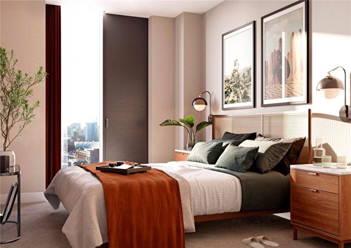 2 Bedroom Apartment For Sale In Victoria Riverside, Dantzic Street, Manchester, M4