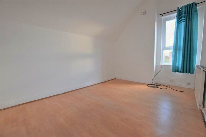 2 Bedroom Apartment To Rent In Barlow Moor Road, Manchester, M21