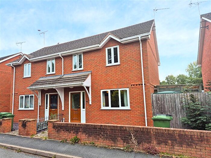 3 Bedroom Semi-Detached House For Sale In Pinsley Road, Leominster, Herefordshire, HR6