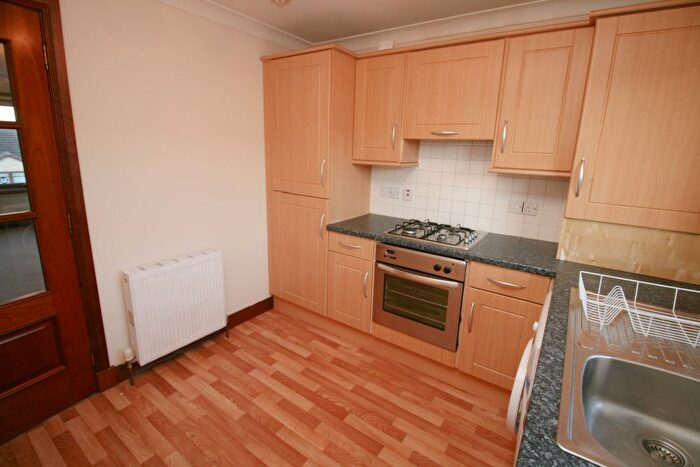 2 Bedroom Flat For Sale In Goldcrest Court, Wishaw, ML2