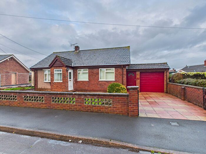 2 Bedroom Detached Bungalow For Sale In Sedgemoor Road, Bridgwater, TA6