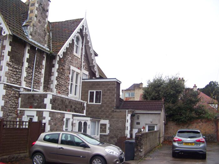 3 Bedroom Maisonette To Rent In Braeside, Shruberry Walk West, BS23