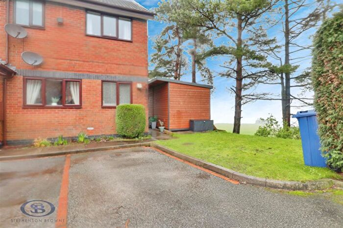 1 Bedroom Flat For Sale In Crofters Court, Red Street, Newcastle, ST5