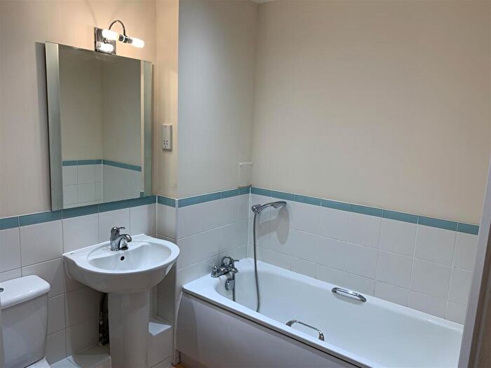 2 Bedroom Apartment To Rent In Winterthur Way, Victory Hill, Basingstoke, RG21