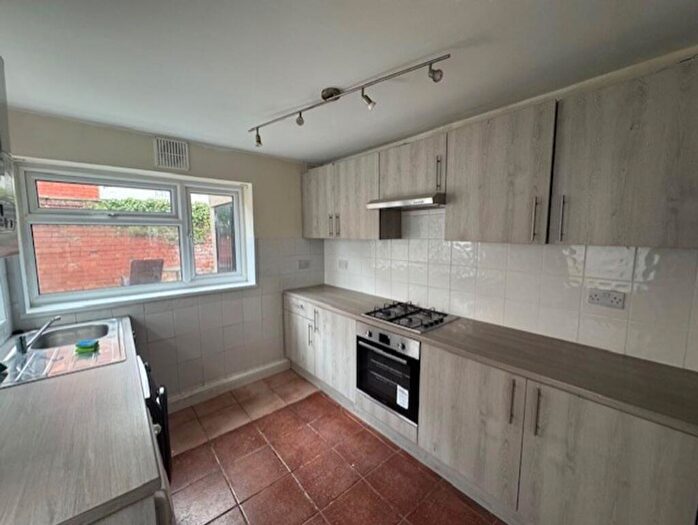 4 Bedroom Terraced House To Rent In Angus Street, Cardiff, CF24