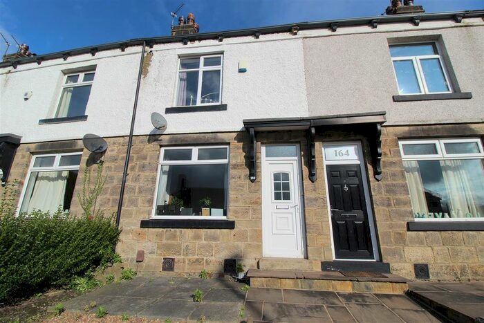 3 Bedroom Property To Rent In New Road Side, Horsforth, Leeds, LS18