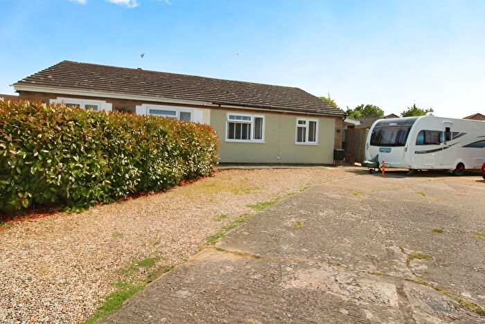 2 Bedroom Semi-Detached Bungalow For Sale In Clover Drive, Colchester, CO7