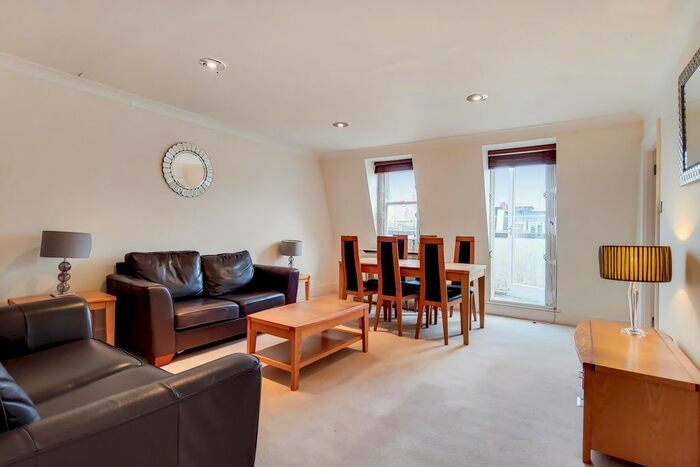 2 Bedroom Flat To Rent In Inverness Terrace, London, W2