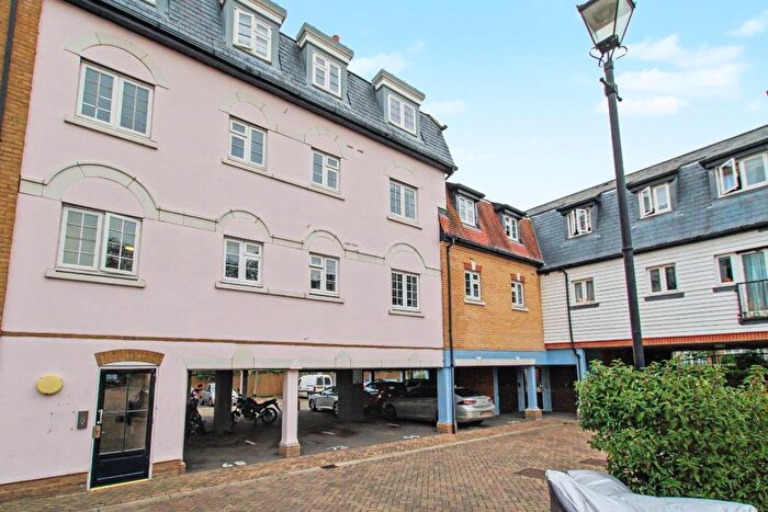 1 Bedroom Flat To Rent In Rocheforte House, Roch Close, Rochford, SS4