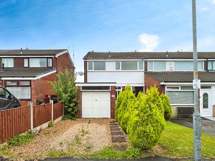 3 Bedroom Terraced House For Sale In Greenmount Park, Bolton, BL4