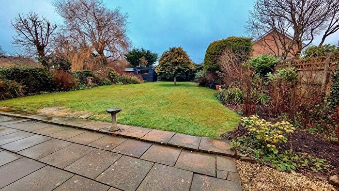 2 Bedroom Detached Bungalow For Sale In Orson Leys, Hillside, CV22