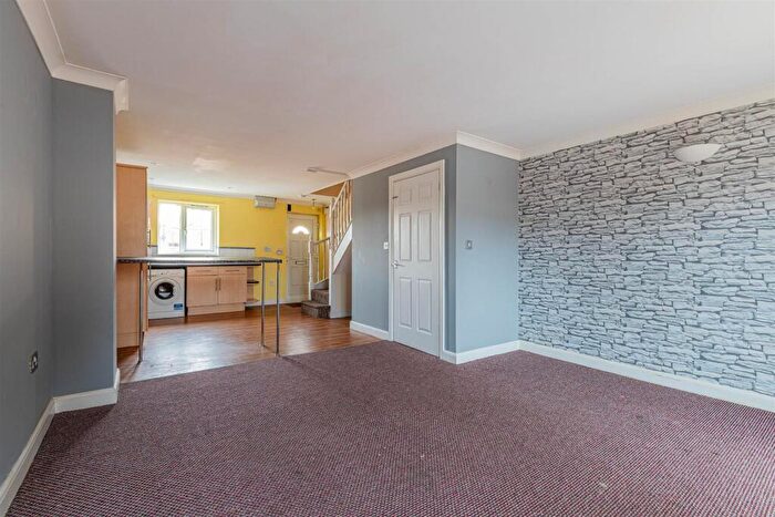 2 Bedroom End Of Terrace House For Sale In Philip Street, Canton, Cardiff, CF11