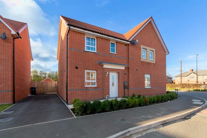 3 Bedroom Semi-Detached House To Rent In Ascot Drive, North Gosforth, Newcastle Upon Tyne, NE13