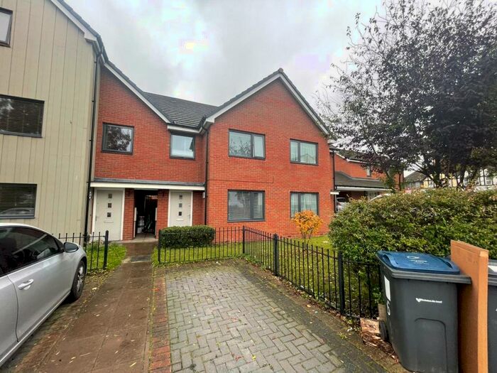 3 Bedroom House To Rent In Balsall Heath Road, Birmingham, B5