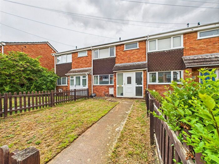 3 Bedroom Terraced House For Sale In Wilmot Close, Witney, Oxfordshire, OX28