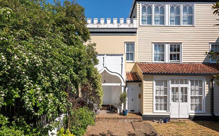 3 Bedroom Detached House For Sale In Jack Straws Castle, North End Way, Hampstead, London, NW3