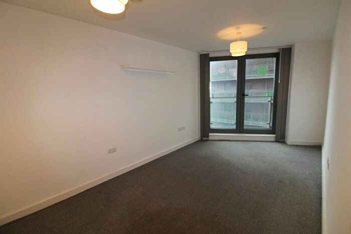 1 Bedroom Flat For Sale In Echo Central One, Leeds, LS9