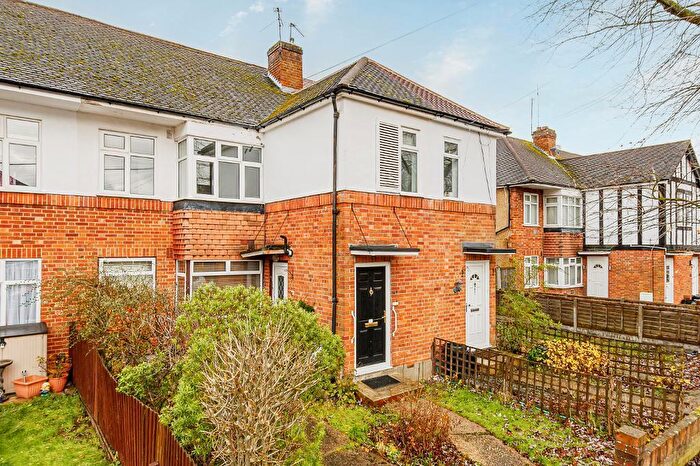 2 Bedroom Maisonette To Rent In Beechwood Avenue, Ruislip, Middlesex, HA4