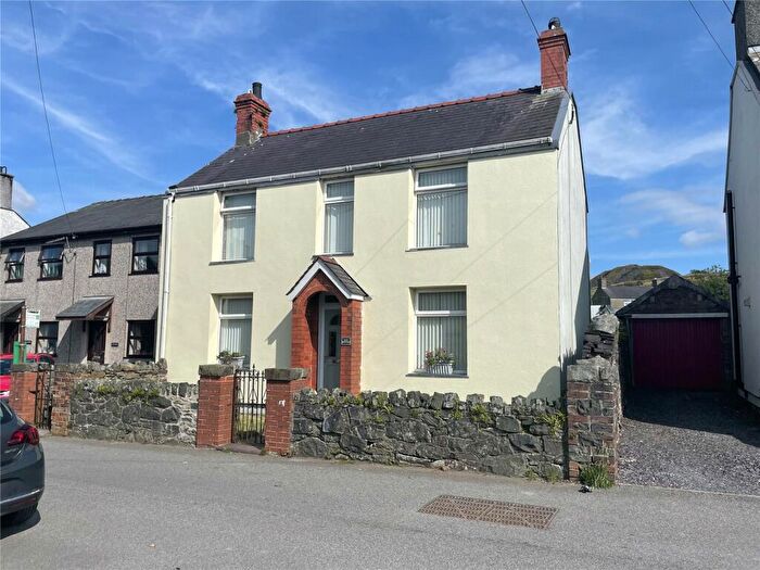 3 Bedroom Detached House For Sale In Carmel, Caernarfon, Gwynedd, LL54