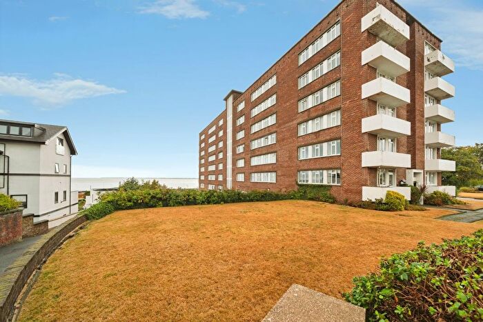 2 Bedroom Flat For Sale In Wellington Road, Wallasey, CH45
