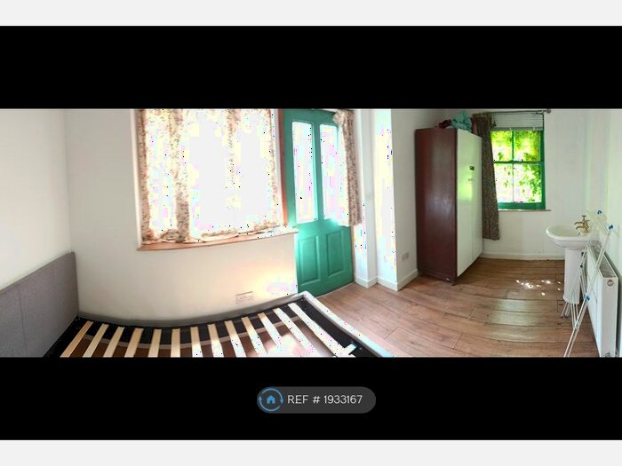 2 Bedroom Flat To Rent In Ravenswood Road, Bristol, BS6