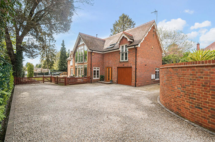 5 Bedroom Detached House For Sale In Beechmount Road, Bassett, Southampton, Hampshire, SO16