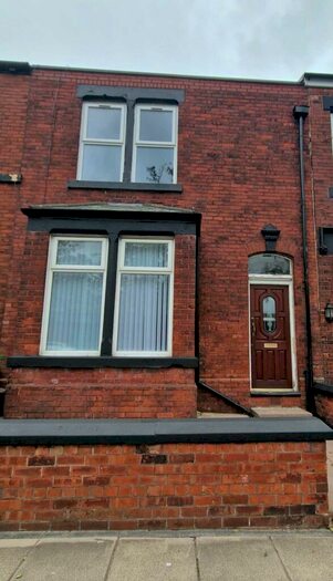 1 Bedroom Apartment To Rent In Oldham Road, Ashton Under Lyne, OL7