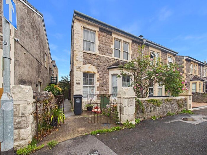 3 Bedroom Semi Detached House For Sale In George Street, Weston-Super-Mare, BS23