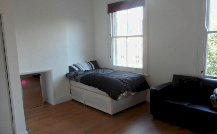 Studio To Rent In Lyncroft House, Lyncroft Gardens, West Hampstead, NW6