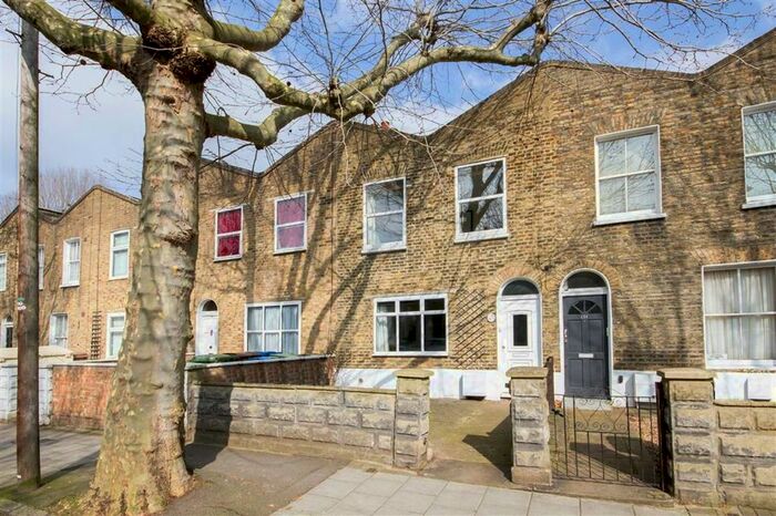 3 Bedroom Terraced House To Rent In Fort Road, London, SE1