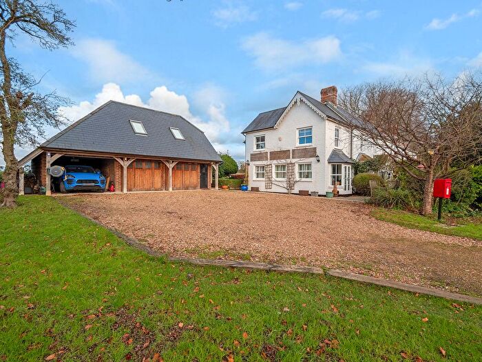 5 Bedroom Country House For Sale In Watch Lane, Whitchurch, RG28