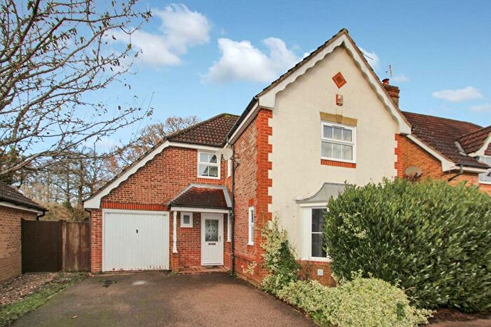 4 Bedroom Detached House To Rent In Maidenbower, RH10