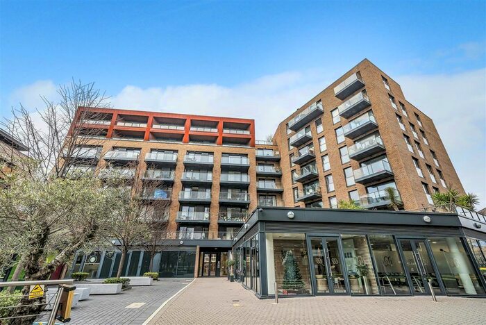 1 Bedroom Flat To Rent In Seafarer Way, London, SE16