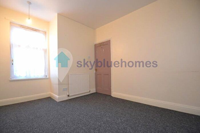 2 Bedroom Terraced House To Rent In Kedleston Road, Leicester, LE5