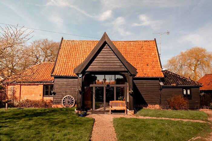 5 Bedroom Barn Conversion For Sale In Stone Street, Spexhall, Halesworth, IP19