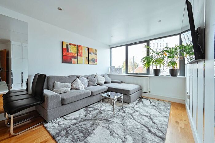 2 Bedroom Flat For Sale In Gayton Road, Harrow, HA1