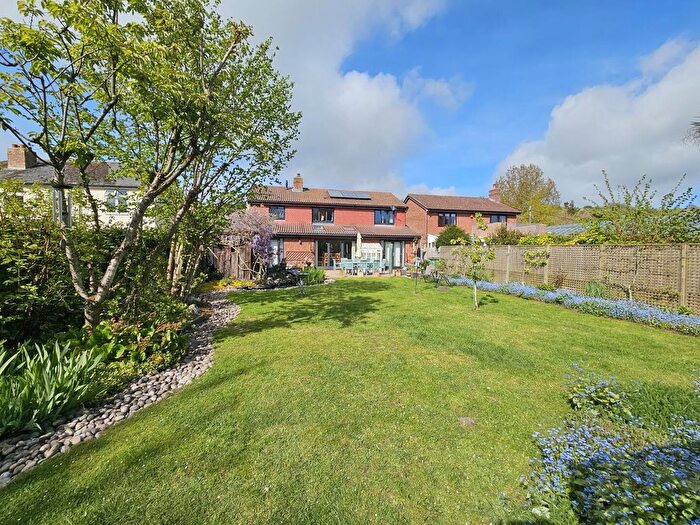 5 Bedroom Detached House For Sale In St. Marys Road, West Hythe, CT21