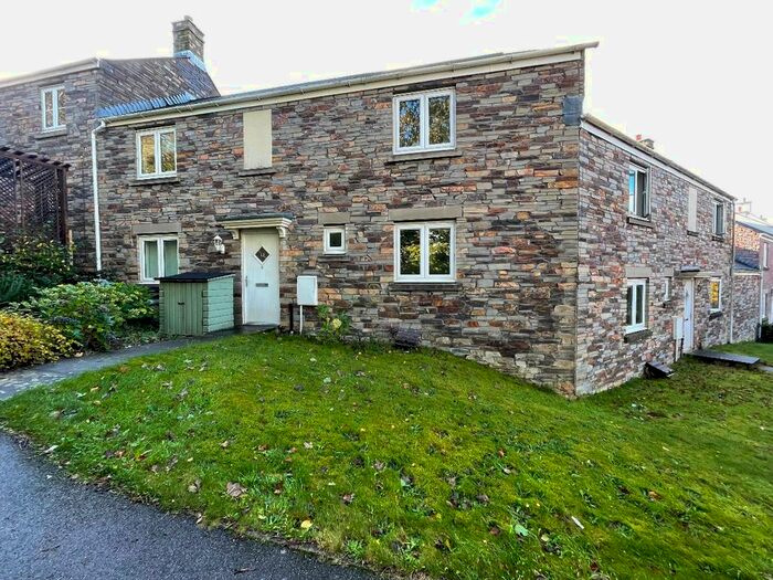 3 Bedroom End Of Terrace House To Rent In Fatherford Road, Okehampton, EX20